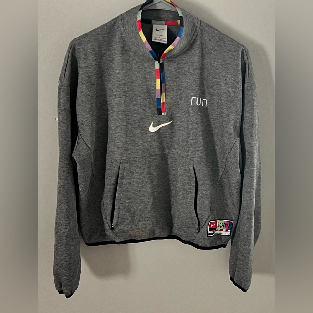 Nike Dri Fit Run F.C Joga TV Gray Multi Color Pull Over Jacket-Womens Small